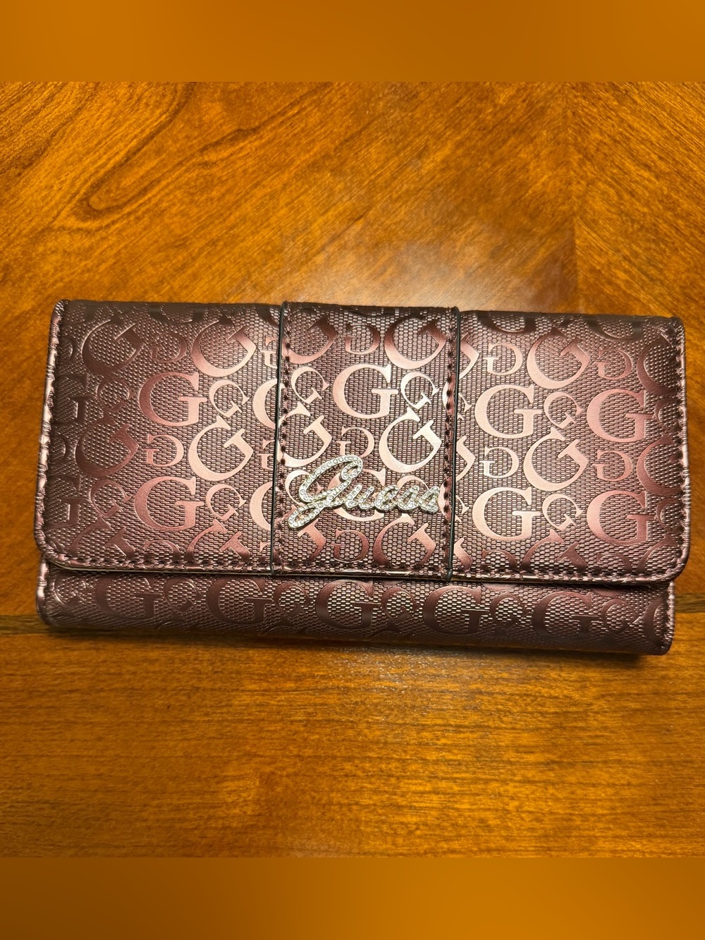 Guess Metallic Plum Logo Continental Wallet
